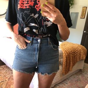Levi’s Ribcage Shorts